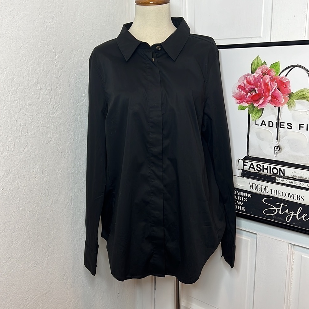 NWT Universal Standard Black Cotton Button Down Top Size XS/10-12